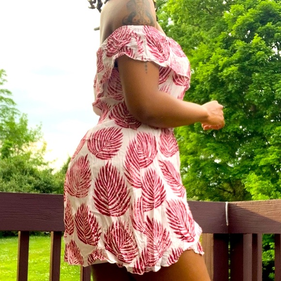 Katie Dresses & Skirts - 🦋 Katie Red and White Tropical Dress